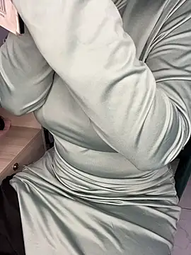 rhizanthella  online show from 01-16-26, 07:29