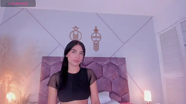 Snapshot of nicol_giraldoo chatting on 05-08-26, 03:32 nicol giraldoo online show from 05-08-26, 03:32