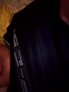 luzmelzinha online show from 10-10-25, 11:44