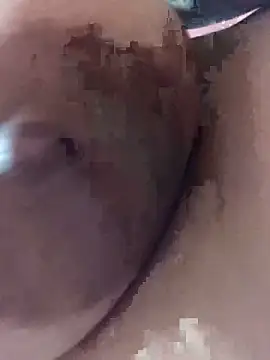 luzmelzinha online show from 12-14-25, 06:13