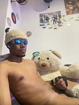 Snapshot of Teito69 chatting on 09-17-25, 04:47 Teito69 online show from 09-17-25, 04:47