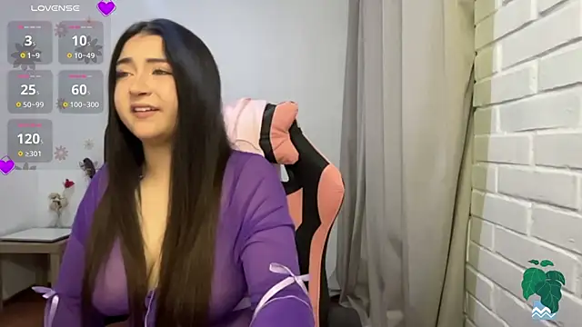 valentinauwu online show from 04-08-26, 01:40