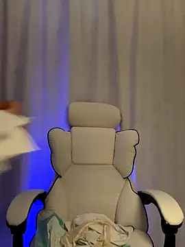 wly2028 online show from 10-05-25, 02:30