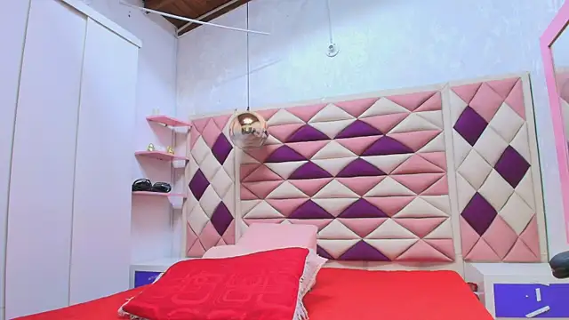 abbyrouss  online show from 09-21-25, 03:00