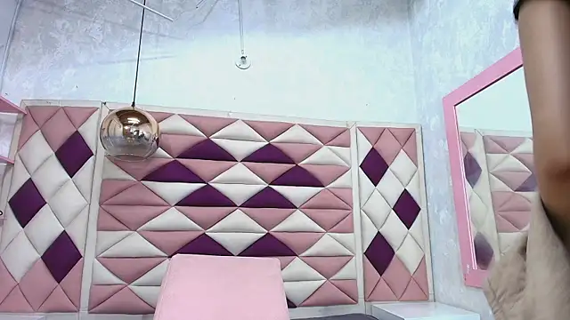 abbyrouss  online show from 09-19-25, 03:10