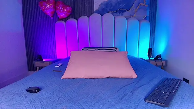 abbyrouss  online show from 02-27-26, 03:07