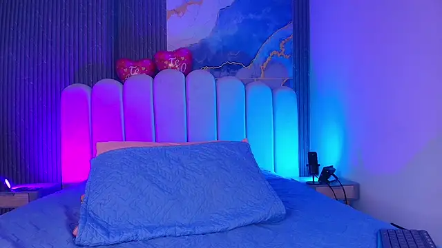 abbyrouss  online show from 02-19-26, 03:03