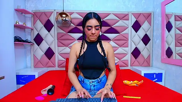 abbyrouss  online show from 09-14-25, 03:07