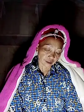 -Xuka-200 online show from 11-26-25, 11:54