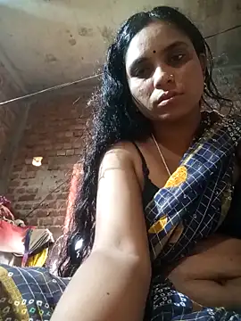 Snapshot of Notyriya7 chatting on 10-13-25, 06:15 Notyriya7 online show from 10-13-25, 06:15