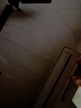 Snapshot of Famit025 chatting on 10-07-25, 11:22 Famit025 online show from 10-07-25, 11:22