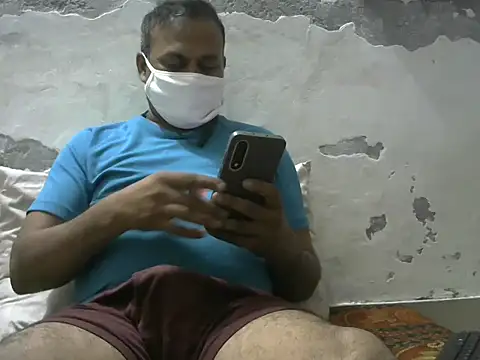 Famit025 online show from 03-27-26, 06:09