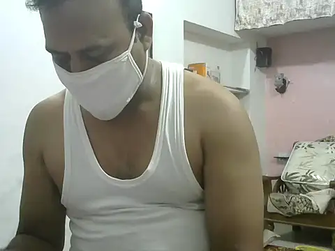 Famit025 online show from 04-13-26, 06:56