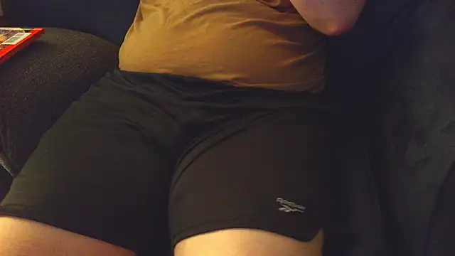 Snapshot of thighguy30 chatting on 09-29-25, 08:14 thighguy30 online show from 09-29-25, 08:14