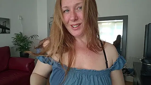 MazySunny online show from 05-08-26, 07:34