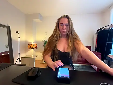 MazySunny online show from 11-26-25, 08:14