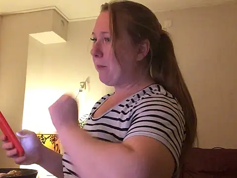 MazySunny online show from 10-31-25, 09:00