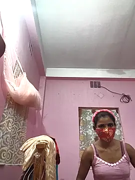 Snapshot of KanchiNp chatting on 10-07-25, 12:17 KanchiNp online show from 10-07-25, 12:17