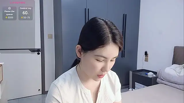 luckckcj online show from 11-10-25, 05:56