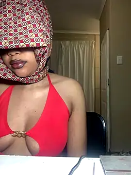 snowwhittie online show from 09-26-25, 01:45