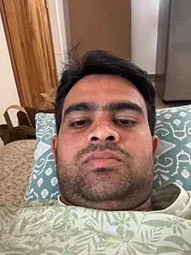 Snapshot of sunnu_97_ chatting on 02-16-26, 06:34 sunnu 97 online show from 02-16-26, 06:34