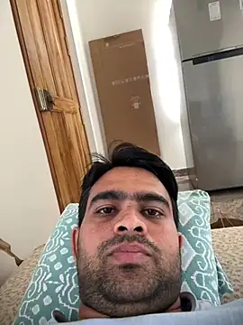 Snapshot of sunnu_97_ chatting on 02-18-26, 06:00 sunnu 97 online show from 02-18-26, 06:00