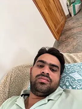Snapshot of sunnu_97_ chatting on 05-31-26, 02:28 sunnu 97 online show from 05-31-26, 02:28