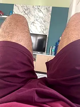 Snapshot of sunnu_97_ chatting on 12-22-25, 06:02 sunnu 97 online show from 12-22-25, 06:02