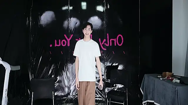 JL-sweetbaby1 online show from 04-09-26, 11:27