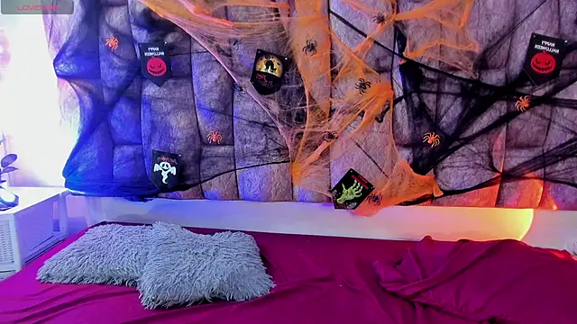 miss-dahlia online show from 10-11-25, 02:18