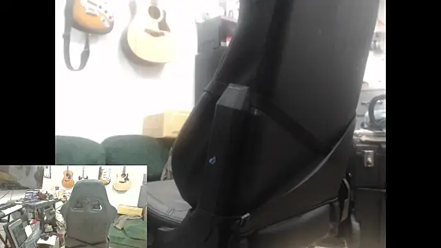 Snapshot of Stringin69 chatting on 02-04-26, 02:06 Stringin69 online show from 02-04-26, 02:06