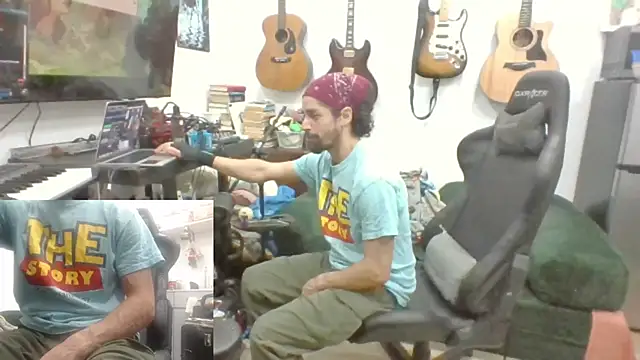 Snapshot of Stringin69 chatting on 03-03-26, 07:59 Stringin69 online show from 03-03-26, 07:59