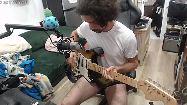 Stringin69 online show from 07-11-26, 05:02