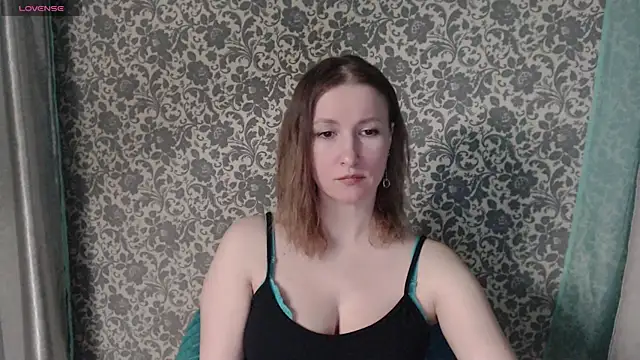 Snapshot of LesanaMagic chatting on 12-14-24, 08:40 LesanaMagic online show from 12-14-24, 08:40