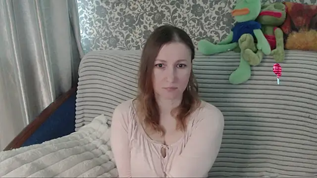 LesanaMagic online show from 05-27-26, 04:53