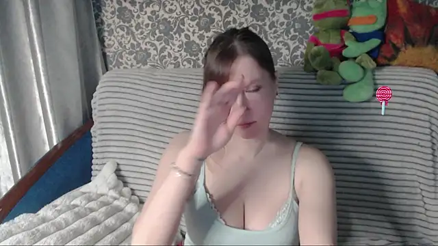 LesanaMagic online show from 05-14-26, 03:36
