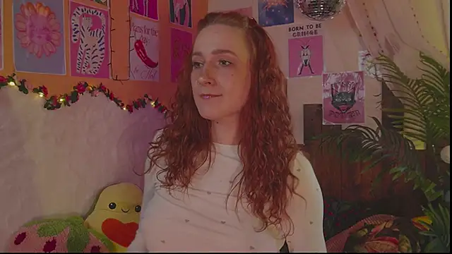 Snapshot of Charming_winky chatting on 02-06-26, 10:11 Charming winky online show from 02-06-26, 10:11