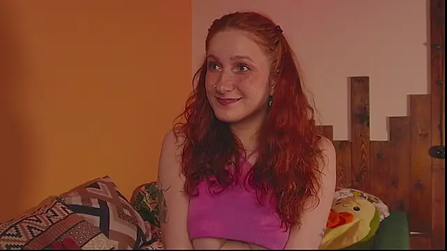 Snapshot of Charming_winky chatting on 01-14-26, 08:56 Charming winky online show from 01-14-26, 08:56