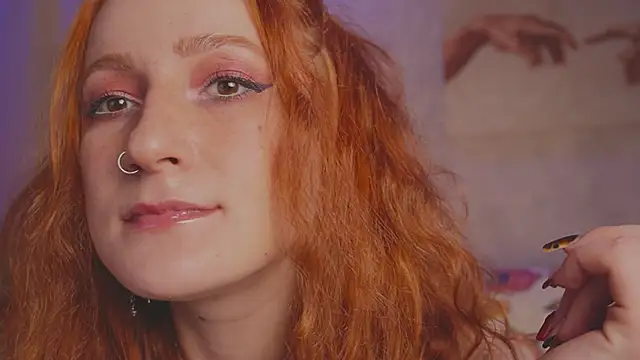 Snapshot of Charming_winky chatting on 10-25-25, 05:13 Charming winky online show from 10-25-25, 05:13