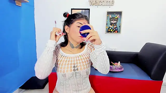 Totalprincedemonlatin online show from 10-31-25, 01:52