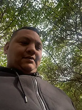 Snapshot of Jedr10 chatting on 11-08-25, 03:26 Jedr10 online show from 11-08-25, 03:26