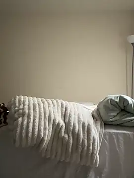 Snapshot of Jedr10 chatting on 02-17-26, 05:43 Jedr10 online show from 02-17-26, 05:43