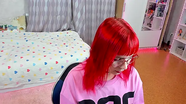 Snapshot of Margot_Berry chatting on 10-08-25, 04:19 Margot Berry online show from 10-08-25, 04:19