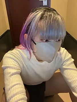 Snapshot of naginagisan chatting on 10-28-25, 10:03 naginagisan online show from 10-28-25, 10:03