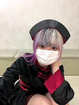 Snapshot of naginagisan chatting on 10-20-25, 08:48 naginagisan online show from 10-20-25, 08:48