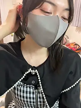 Snapshot of naginagisan chatting on 05-25-26, 12:26 naginagisan online show from 05-25-26, 12:26