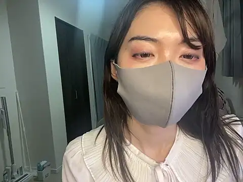Snapshot of naginagisan chatting on 06-11-26, 01:08 naginagisan online show from 06-11-26, 01:08