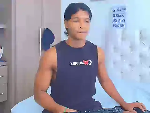 Snapshot of cassian_gold chatting on 05-25-26, 03:11 cassian gold online show from 05-25-26, 03:11