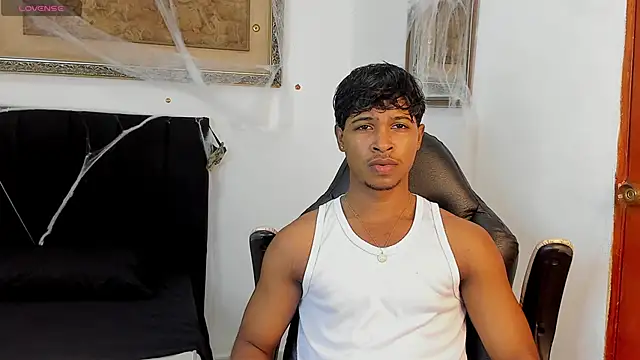 cassian gold online show from 10-26-25, 02:45