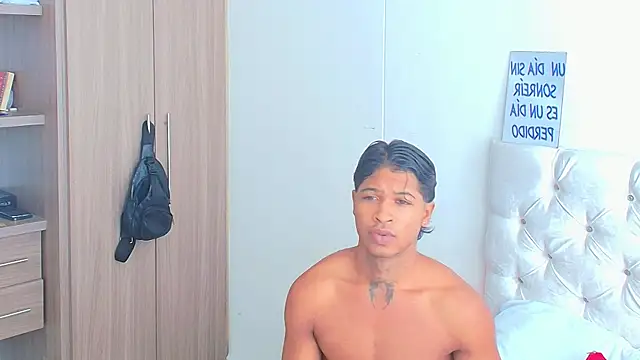 Snapshot of cassian_gold chatting on 06-26-26, 12:55 cassian gold online show from 06-26-26, 12:55